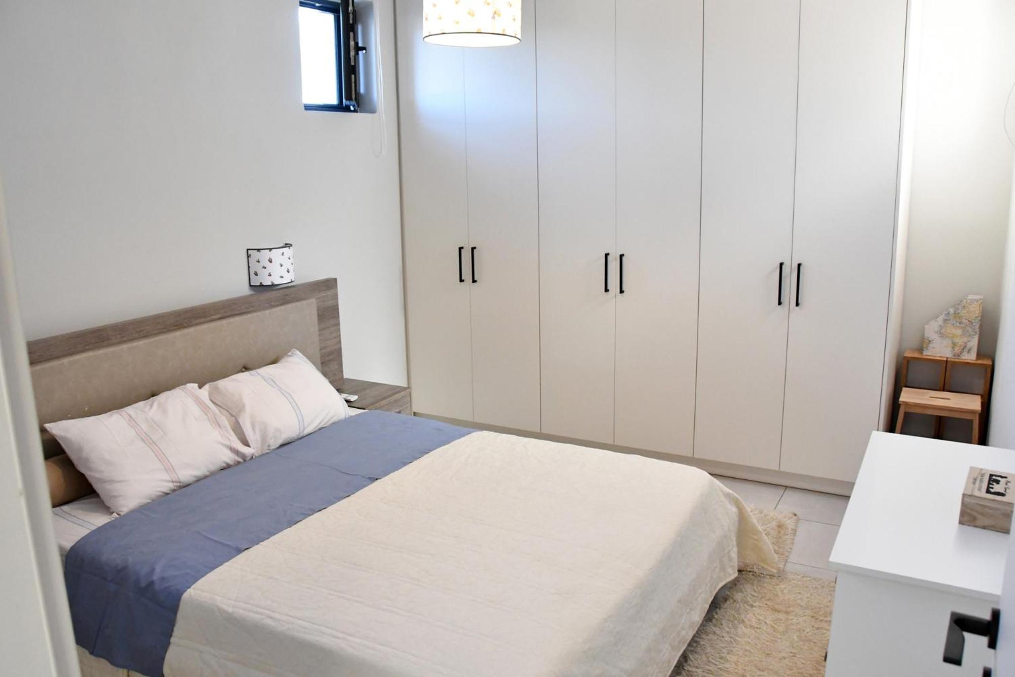 Apartamento Polles Εlies Cozy Αpartment Aegina Exterior foto